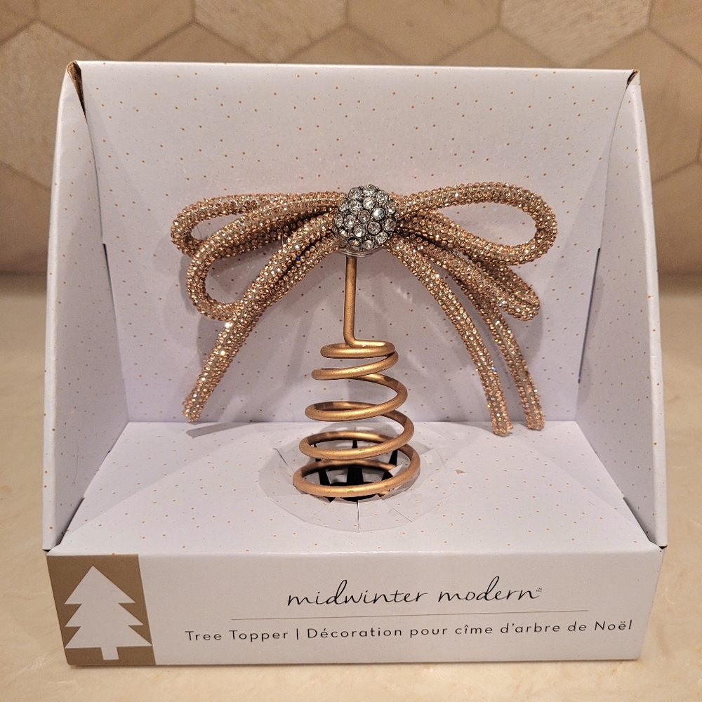 Midwinter Modern Small Tree Topper #1